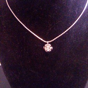Beautiful Avon Flower Necklace